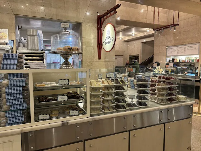 Magnolia Bakery - Grand Central Picture 9