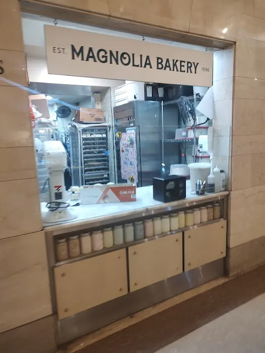 Magnolia Bakery - Grand Central Picture 6