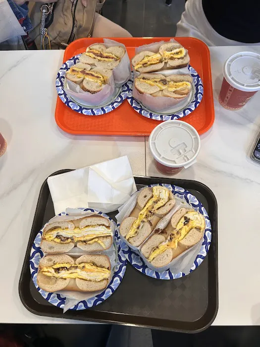 Jumbo Bagel Cafe Picture 8