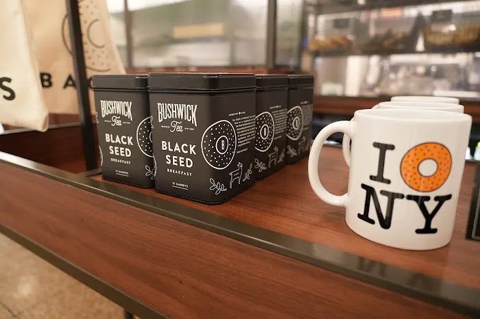 Black Seed Bagels - Midtown East Picture 9