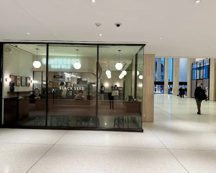 Black Seed Bagels - Midtown East Picture 4