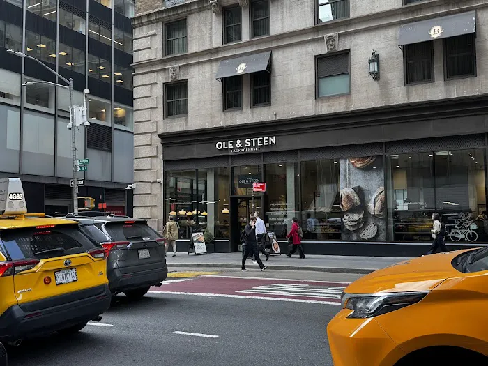 Ole & Steen Picture 4