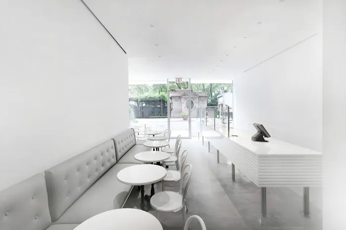 Lady M Cake Boutique - New York City Picture 6