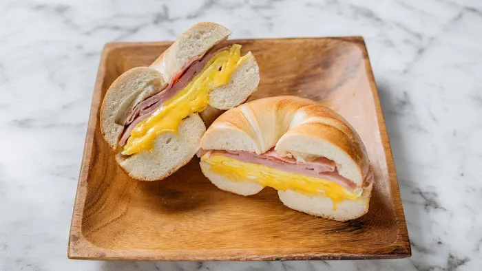 Kossar's Bagels & Bialys Picture 3