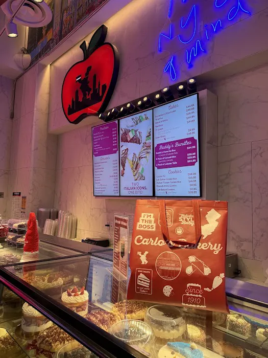 Carlo's Bakery Picture 2