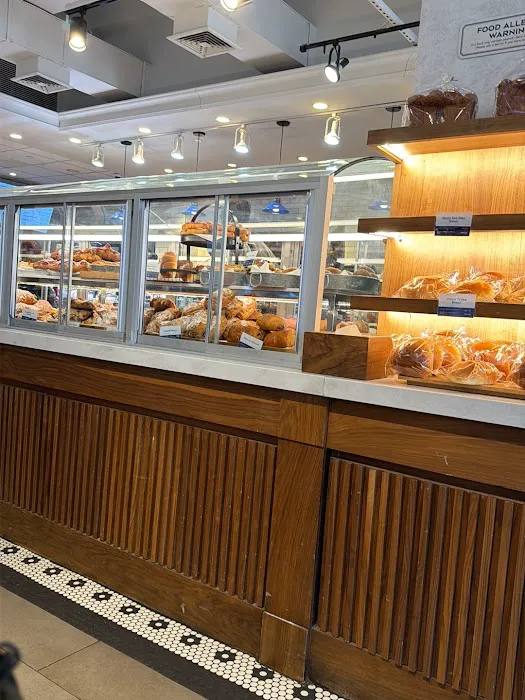 Paris Baguette Picture 3