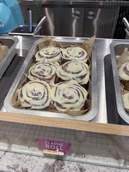 Cinnabon Picture 7