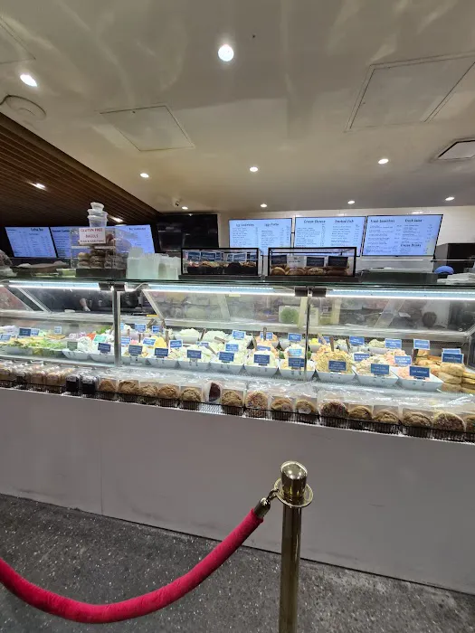 Broad Nosh Picture 4