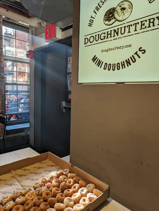 Doughnuttery Picture 8