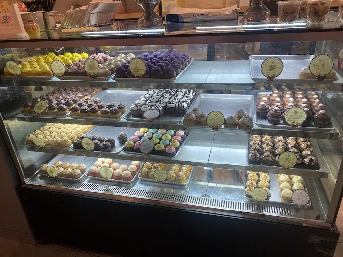 Buttercup BakeShop Picture 3