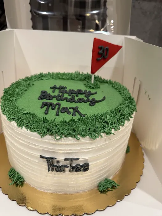 Crumbly Cafe & Bakery Picture 3