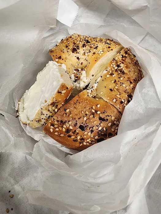 NY Jumbo Bagels Picture 9