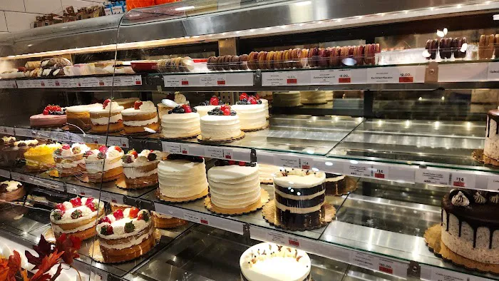 Whole Foods Bakery Picture 1