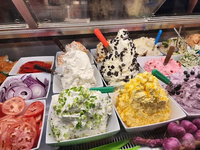 Broad Nosh Bagels 49th St Picture 10