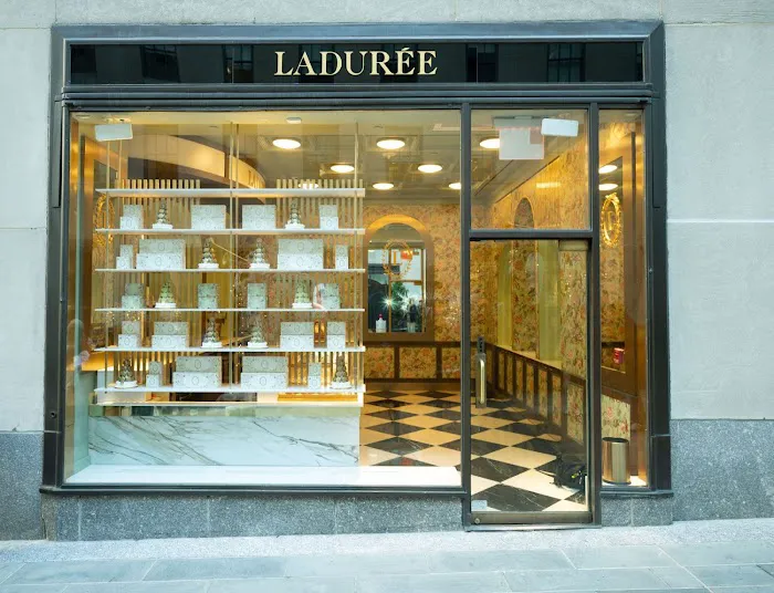 Ladurée Rockefeller Center Picture 10