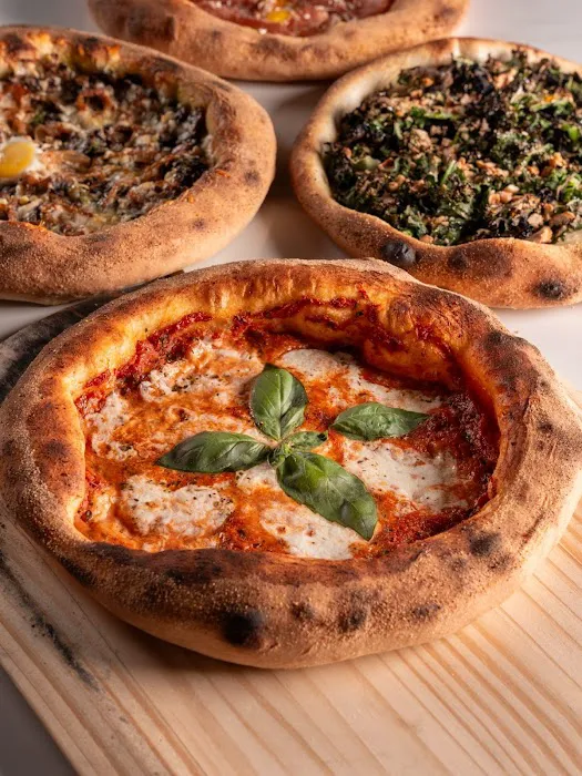 Maison Patisserie Picture 3