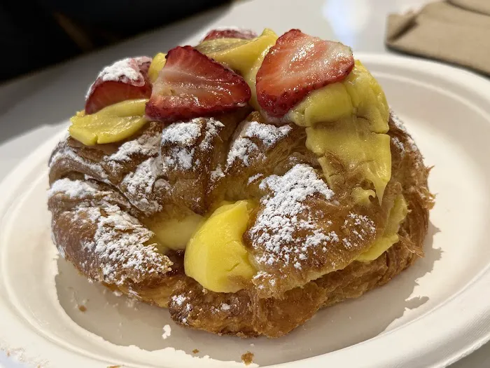 Maison Patisserie Picture 4