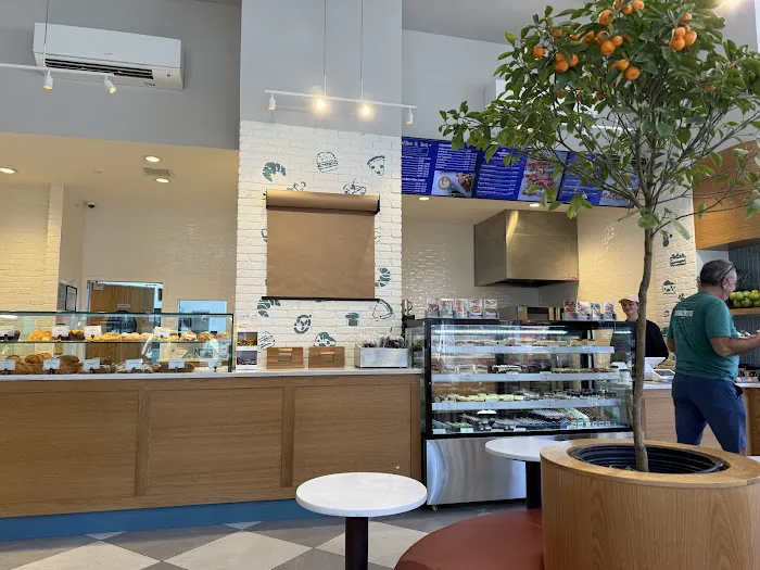 Maison Patisserie Picture 6