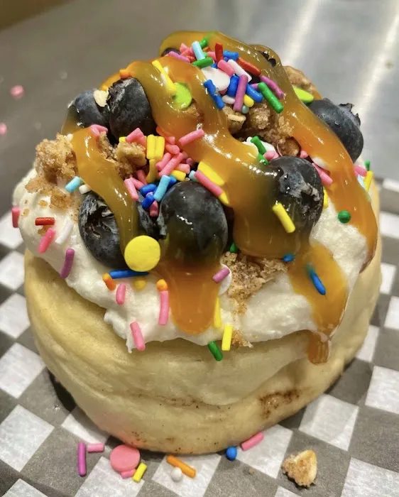 Cinnaholic Picture 4