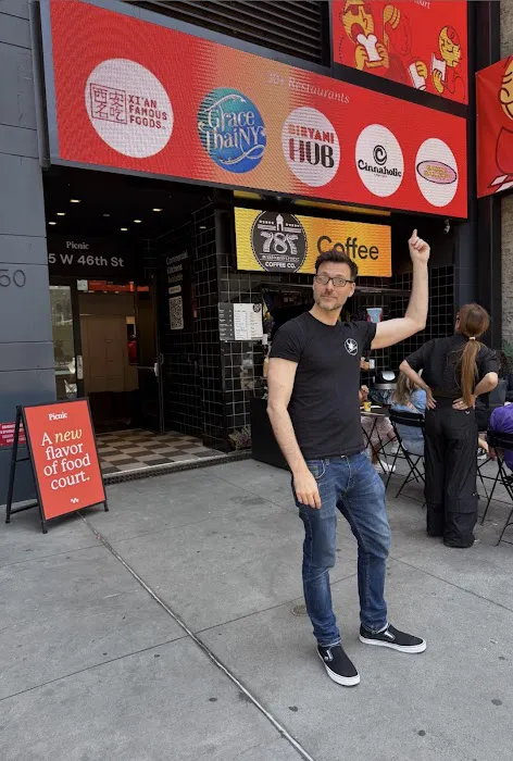 Cinnaholic Picture 2