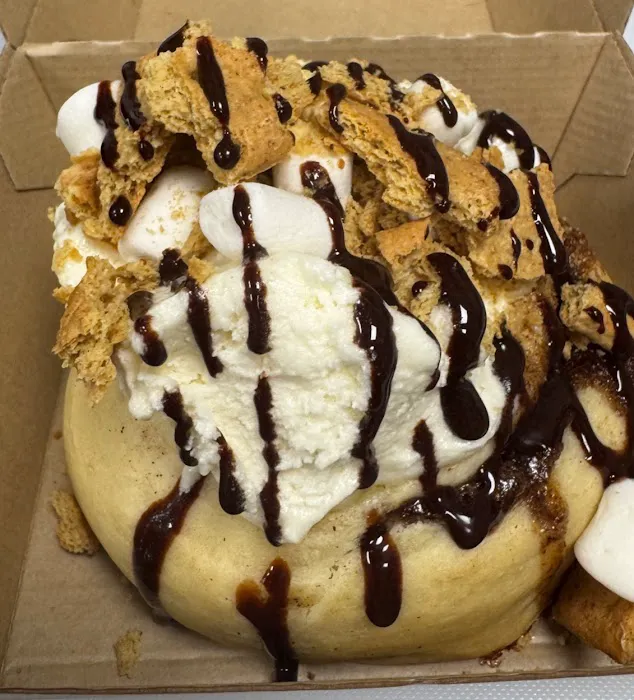 Cinnaholic Picture 8