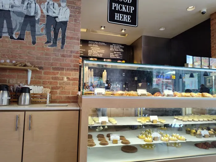 Patis Bakery Picture 7