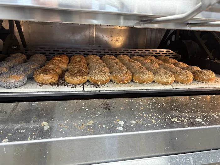 B&B BAGELS Picture 5