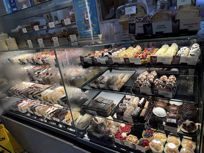 Mia's Brooklyn Bakery Picture 6