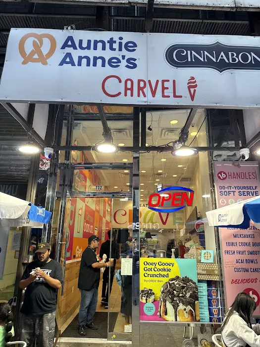 Auntie Anne's/Cinnabon/Carvel Picture 3
