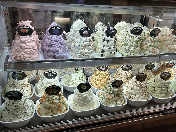 Liberty Bagels 5th Ave Picture 6