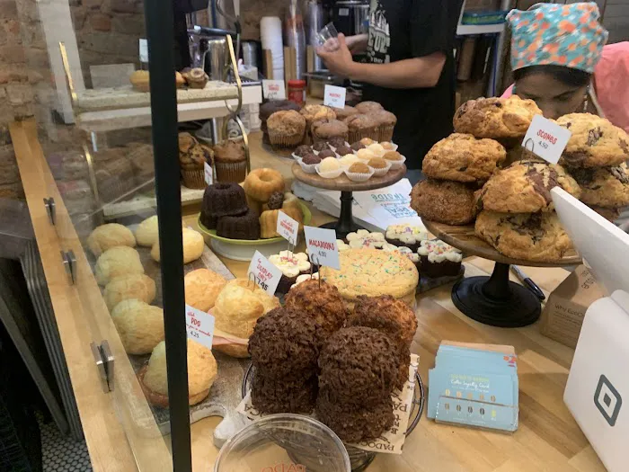 Padoca Bakery + Cakes Picture 2