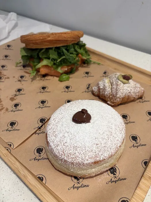 Angelina Bakery Times Square NYC Picture 1