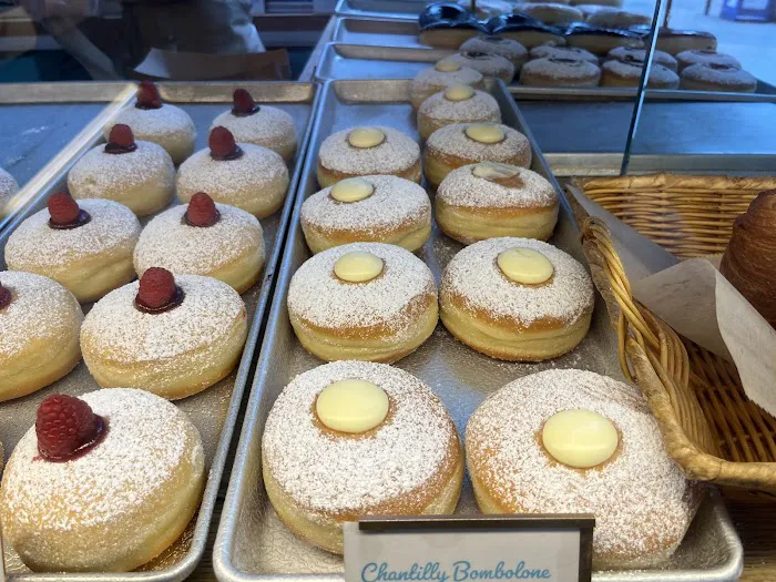 Angelina Bakery Times Square NYC Picture 9