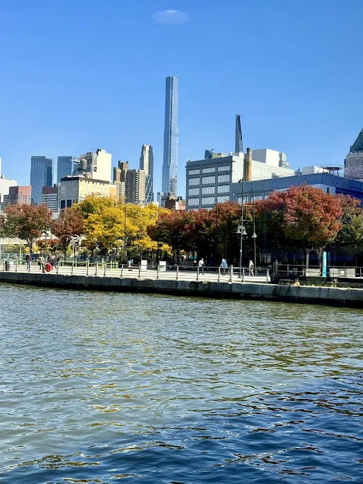 Times square Circle line Picture 9