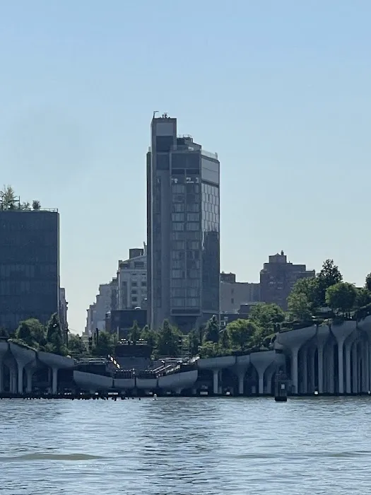 Times square Circle line Picture 4