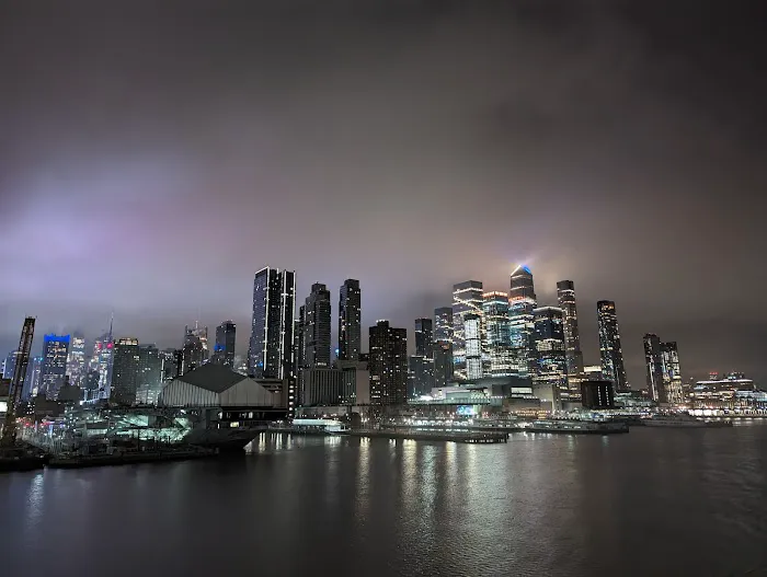 Times square Circle line Picture 7