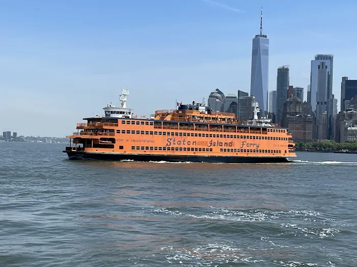 Times square Circle line Picture 3