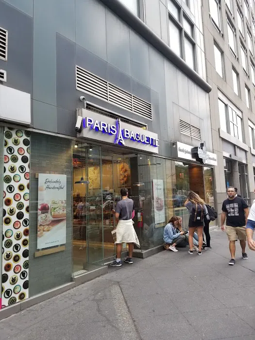 Paris Baguette Picture 1