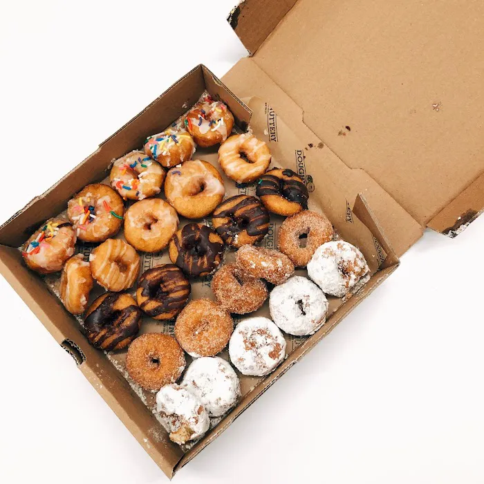 Doughnuttery Picture 6