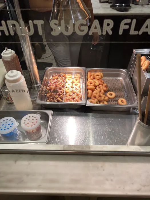 Doughnuttery Picture 7