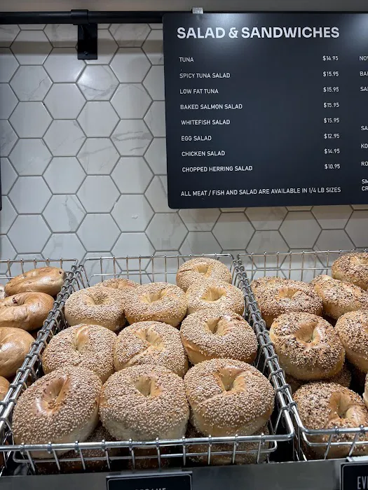 B&B BAGELS Picture 10