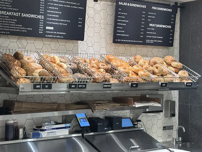 B&B BAGELS Picture 1