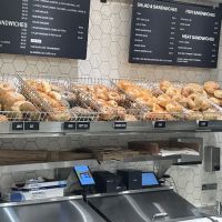 B&B BAGELS ico