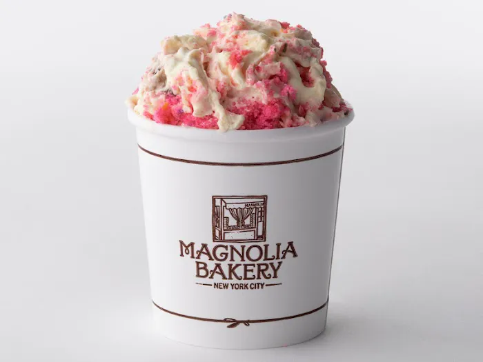 Magnolia Bakery - Central Park South Picture 7