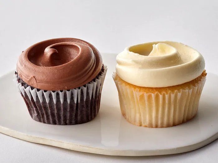 Magnolia Bakery - Central Park South Picture 6