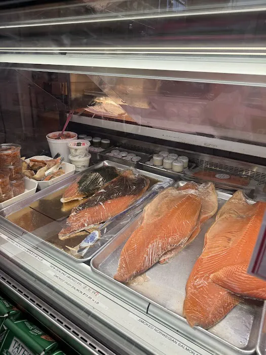 Sable's Smoked Fish Picture 3