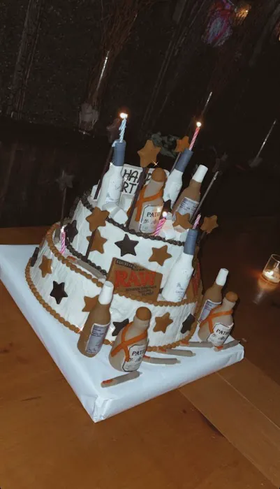 Creative Cakes Picture 1