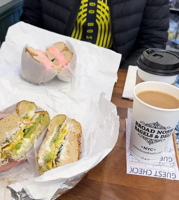 Broad Nosh Bagels Deli & Catering 58th Street Picture 1