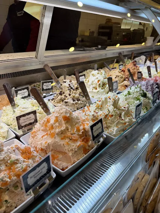 Broad Nosh Bagels Deli & Catering 58th Street Picture 10