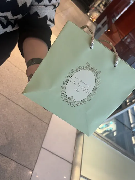 Ladurée Picture 5